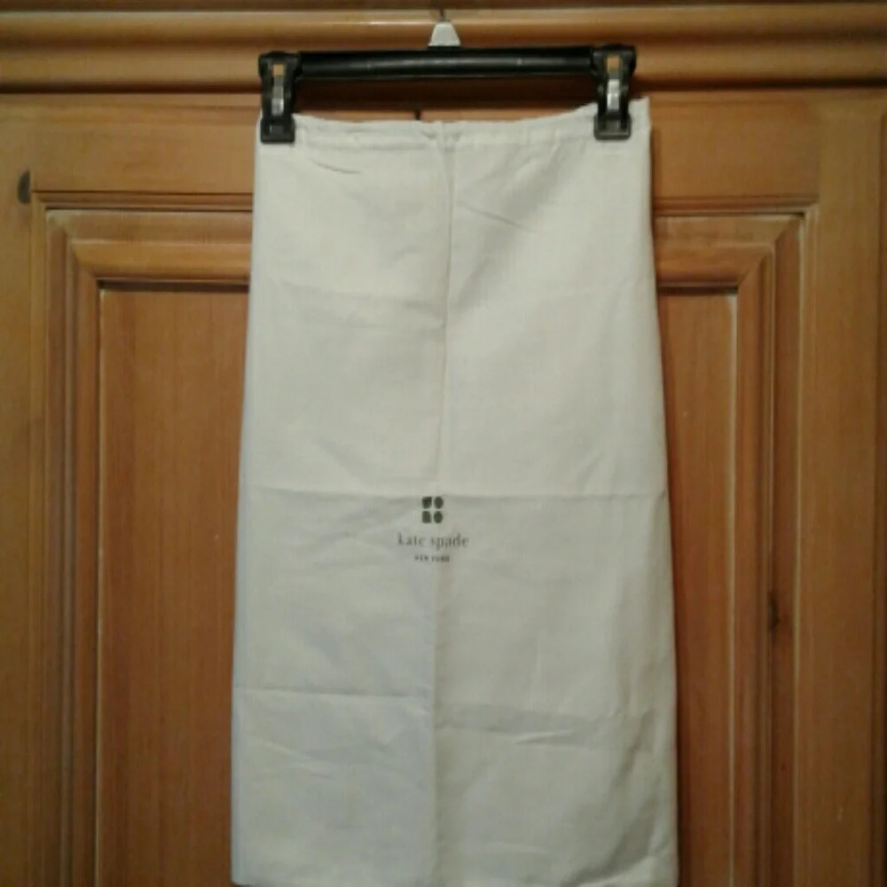 "Kate spade dust  bag